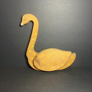 Vintage Homeco Home Interiors Wooden Wall Hanging Polka Dot Swan Goose w/ Pocket